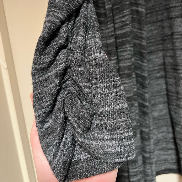 Apt. 9 Black and Heather Grey sweater with 3/4 length sleeves - Picture 4 of 5